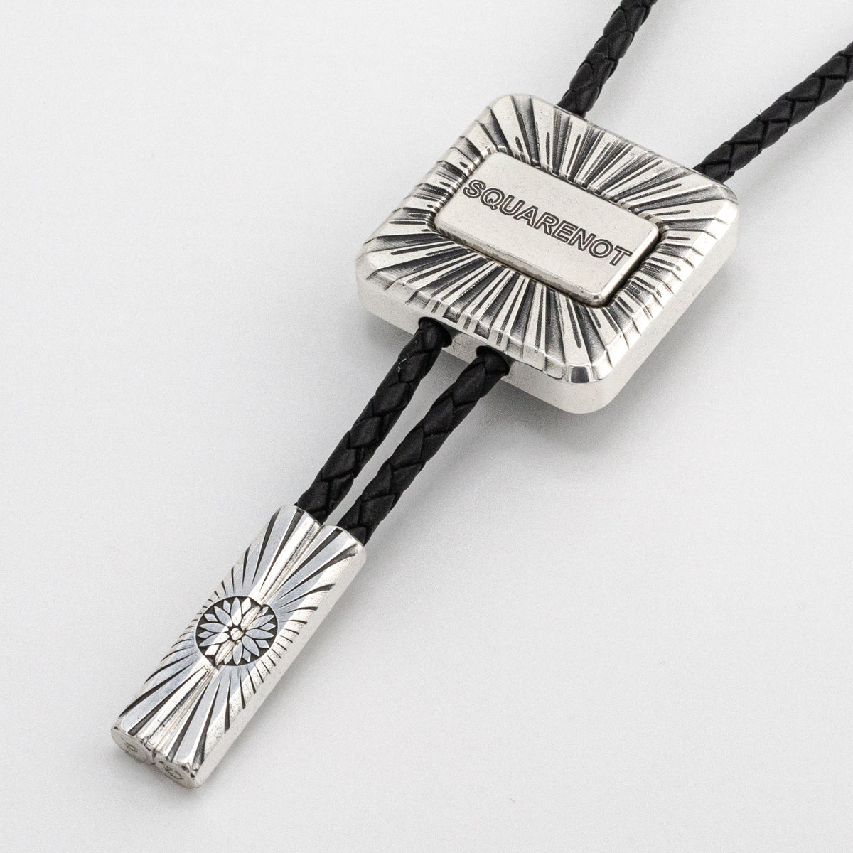"Sunrise" Bolo - White Buffalo (Lights) in .99 Silver
